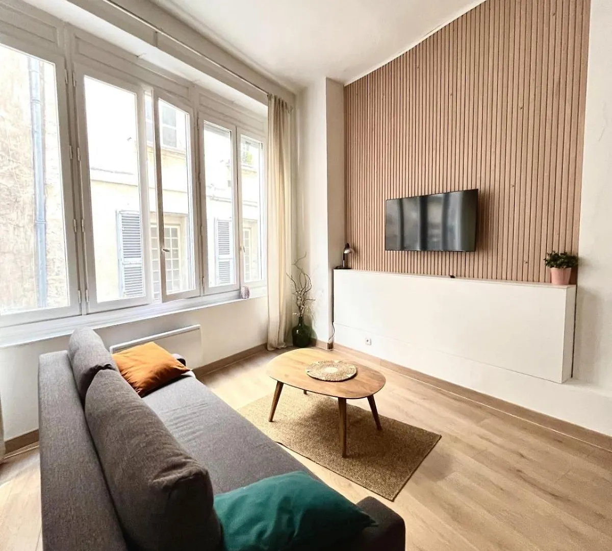 T2 With Wifi In The Heart Of Avignon Lejlighed